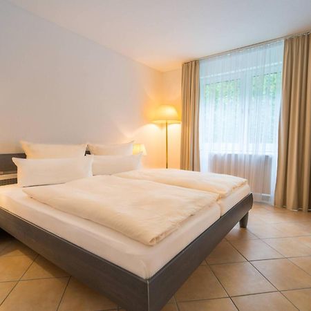 Airporthotel Residenz Steinenbronn ภายนอก รูปภาพ
