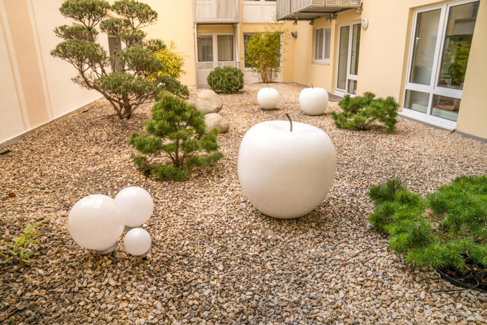Airporthotel Residenz Steinenbronn ภายนอก รูปภาพ