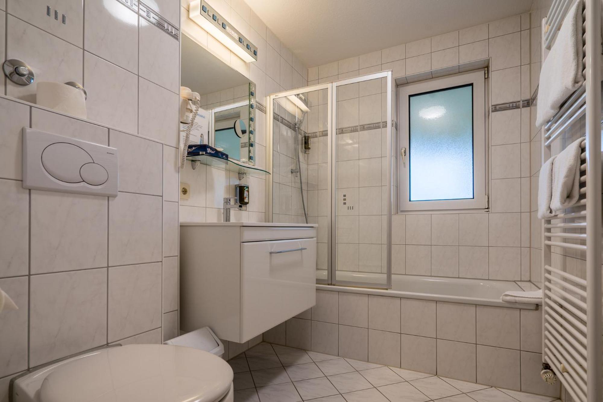 Airporthotel Residenz Steinenbronn ภายนอก รูปภาพ